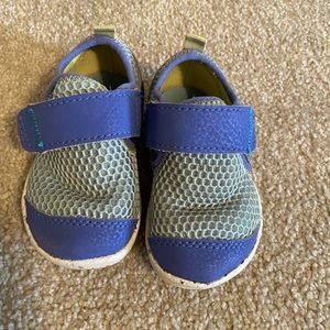 Merrell water shoes, size 4.5 toddler